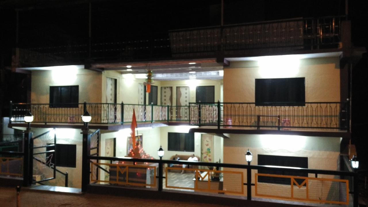 Hotel Madhumalti Matheran Exterior photo